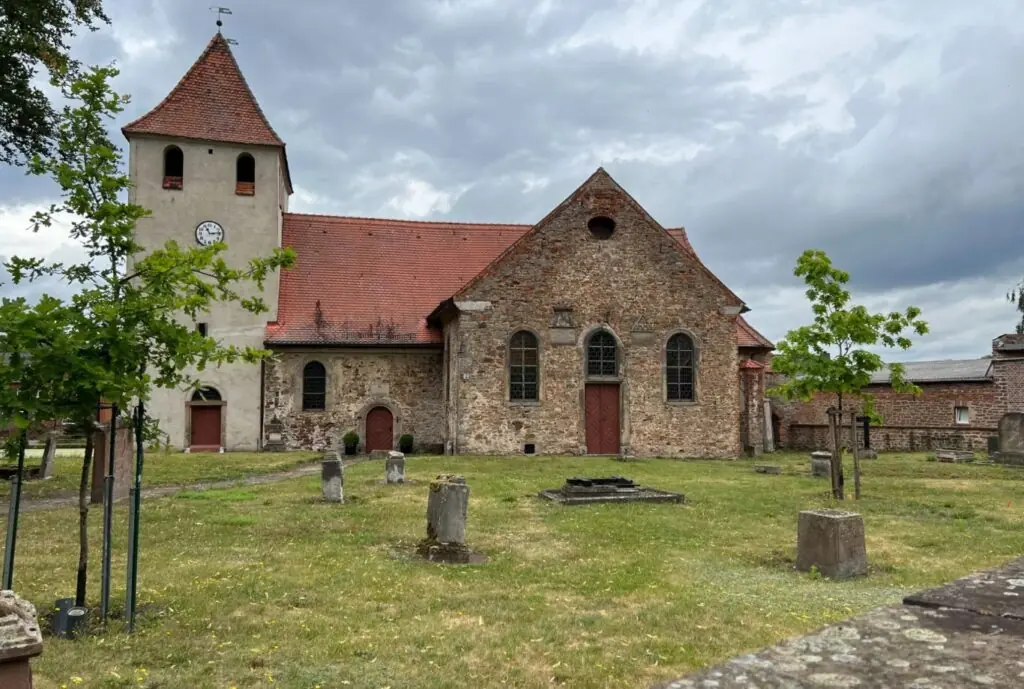 Friedhof mit Kapelle